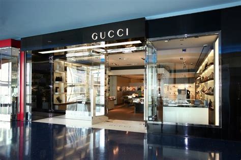 gucci store atlantic city nj